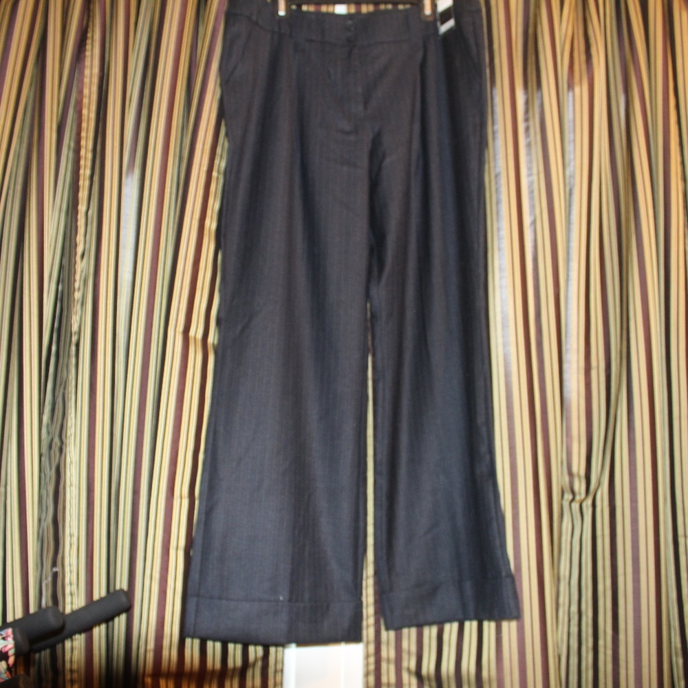 pant - Picture 2 of 8